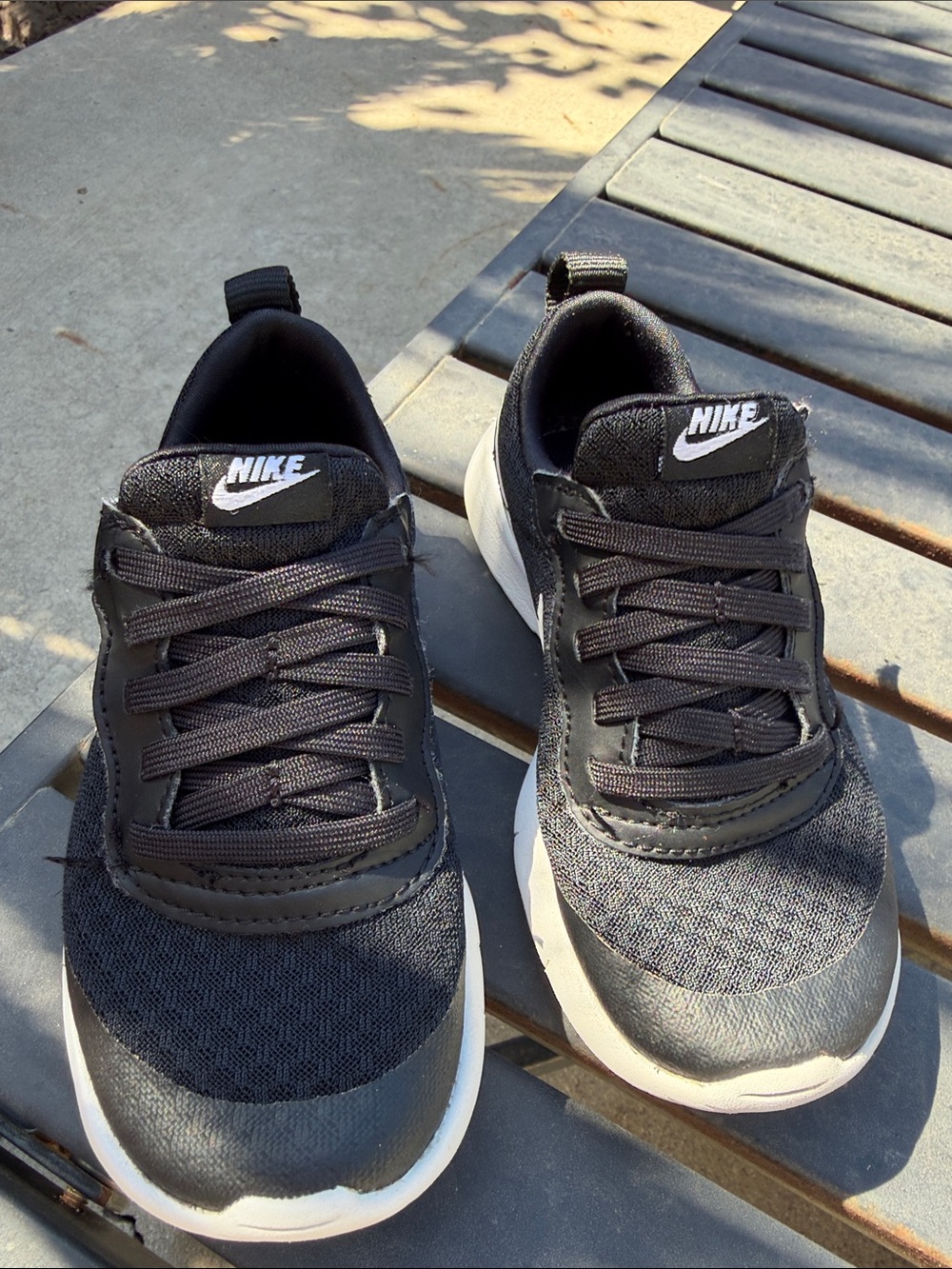 Nike Kids Black and White Low-Top Sneakers